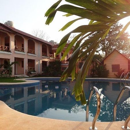 Hotel Calakmul Xpujil Ngoại thất bức ảnh